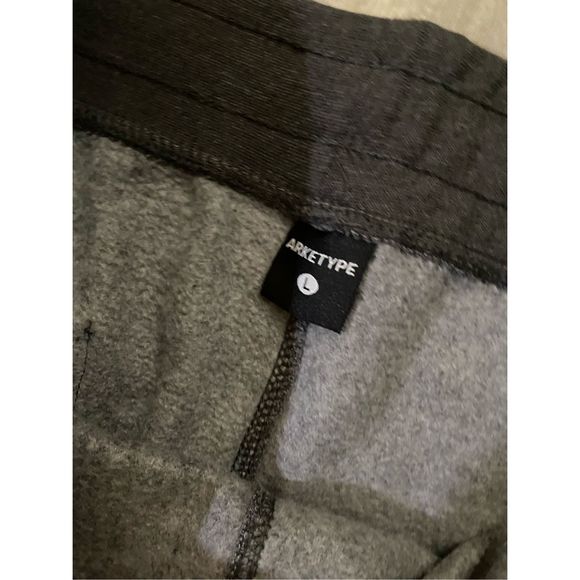Arketype NWT Charcoal Gray Joggers Sweatpants Size Large - Picture 5 of 10